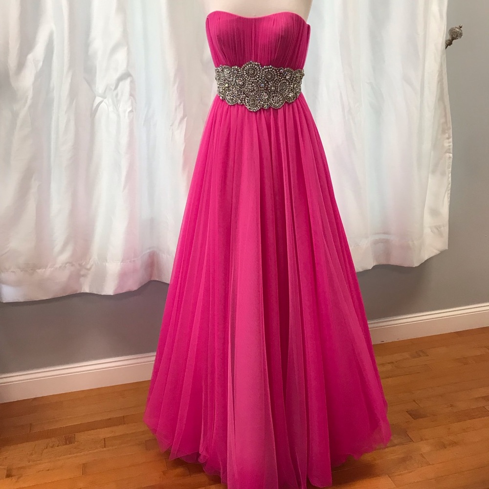 Jovani Formal Gown